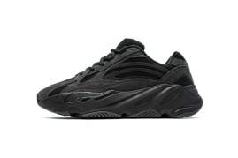 Picture of Yeezy 500 700 _SKUfw9242557135731188fw
